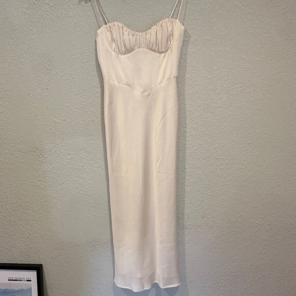 Park & Fifth Emerson Dress- Ivory - Picture 5 of 5